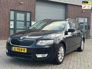 Skoda Octavia Combi 1.6 TDI Greentech Ambition Business