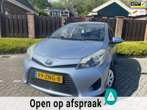 Toyota Yaris 1.5 Full Hybrid Aspiration AUTOMAAT NAVI CAMERA