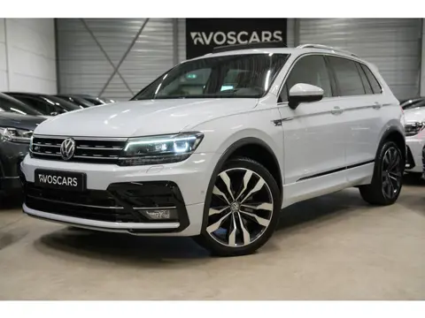 Volkswagen Tiguan 2.0 TSI 4Motion 220PK 3x R-Line * Pano - Dynaudio - 360° Cam - Leder - Memory - Ke