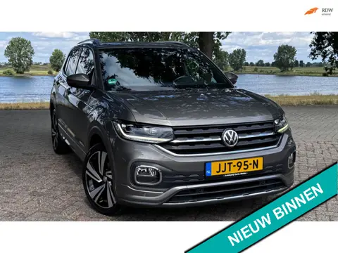 Volkswagen T-CROSS 1.0 TSI R-Line Virtual Camera Automaat carplay acc