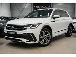Volkswagen Tiguan 1.5 TSI R-Line * Pano - Leder - Memory - IQ Light - Camera - Keyless - ACC - Blind