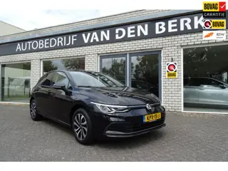 Volkswagen GOLF 1.0 eTSI Life Business Active