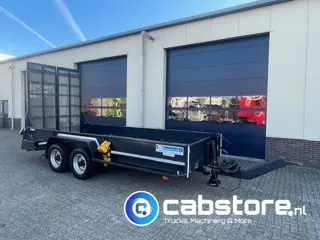 Blomenroehr 550 /10500 2-assige middenaa-aanhangwagen - Machinetransporter - Bouwjaar 2009 -  Zeer g