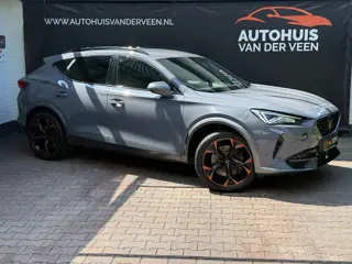 CUPRA Formentor 1.4 e-Hybrid VZ Copper Edition, ACC/Camera/Leer/19 Inch/Etc!