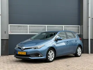 Toyota Auris 1.8 Hybrid Aspiration bj.2015 Camera|Navi|NL auto|Nap.