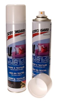 Geen vlekken op de stoelen en achterbank!