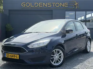 Ford Focus 1.0 Trend Edition Dealer Onderhouden,Trekhaak,Navi,Airco,Cruise,2e Eigenaar,N.A.P,102pk,A