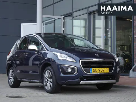 Peugeot 3008 1.2 PureTech Style | Trekhaak | Panoramadak | Lichtmetalen velgen | Achteruitrijcamera 