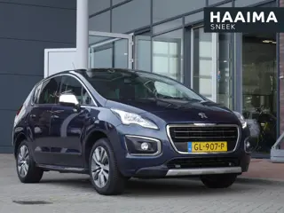 Peugeot 3008 1.2 PureTech Style | Trekhaak | Panoramadak | Lichtmetalen velgen | Achteruitrijcamera 
