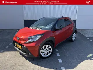Toyota Aygo X 1.0 VVT-i S-CVT Envy Special  Automaat, 25.000 Km, Parkeersensoren voor en achter.