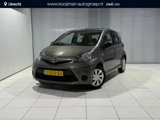 Toyota Aygo 1.0 VVT-i Now  Airco , Orgineel NL , Centrale vergrendeling met ab , Leuke auto