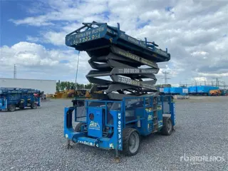 Genie GS-5390 4x4 Diesel Scissor Lift (bj 2014)