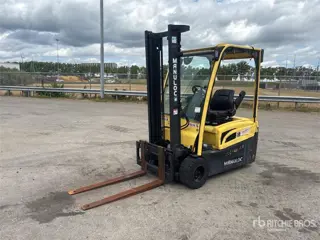 Hyster J1.8XNT LWB 1390 kg Electric Forklift (Inoperable)