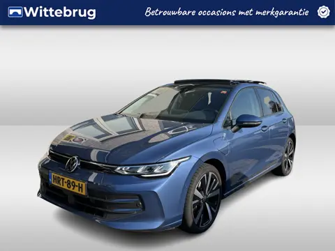Volkswagen Golf 1.5 eHybrid Life Edition / GARANTIE TM 06-2029/ AUTOMAAT/ PANODAK/ KEYLESS/ CRUISE/ 