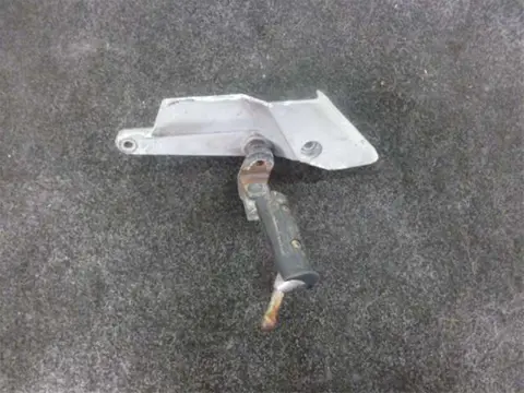 LINKER SCHETSPLAAT Triumph 1000 Daytona 1992 - 1992