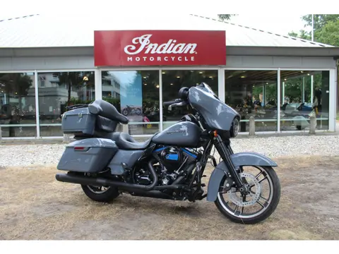 Harley-Davidson Street Glide  FLHX