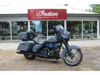 Harley-Davidson Street Glide  FLHX