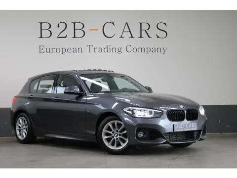 BMW 1-serie 118i Edition M Sport Shadow | Schuifdak | Leder | LED