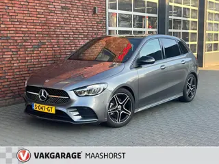 Mercedes-Benz B-klasse 180 AMG Line VirtualCockpit/AchteruitrijCam./ParkAssist/Pano/Clima/Cruise/Sto