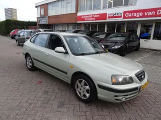 Hyundai Elantra 2.0i-16V Dynamic /5drs/Airco/Trekhaak/2004