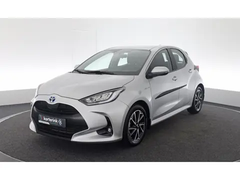 Toyota Yaris 1.5 Hybrid Dynamic (bj 2020, automaat)