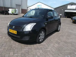Suzuki Swift 1.3 Base airco