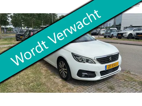 Peugeot 308 SW 1.2i Edition 131pk 1e eig. Apple Clima Keyless Navi PDC