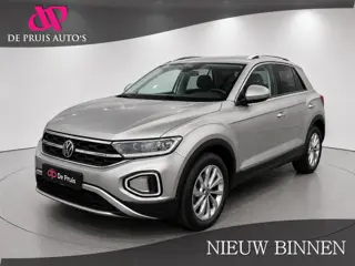 Volkswagen T-Roc 1.5 TSI R-Line Business Trekhaak Camera navigatie via Carplay / Android ACC Stoelve
