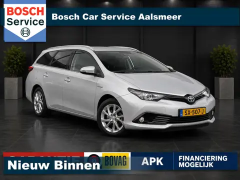Toyota Auris 1.8 Hybrid Dynamic Go / NAVI / CRUIS / AIRCO/ GARANTIE /