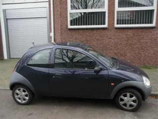 Sloopauto inkoop Den haag Ford Ka Blauw