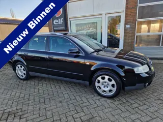 Audi A4 Avant 2.0-16V "Exclusive" Youngtimer - Leder - Stoelverwarming - Apk 01-12-2026 !!
