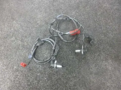 ABS SENSOR VOOR Honda CBR 600 RR 2009 - 2012