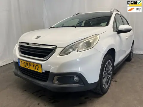 Peugeot 2008 1.2 VTi Active - Schade