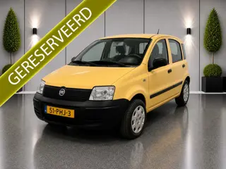 Fiat Panda *** GERESERVEERD *** 1.2 - Slechts 17.762 KM  NAP- 1e Eigenaresse - NIEUWE DISTRIBUTIE !