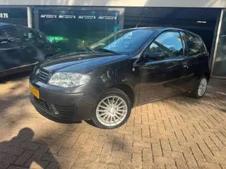 Fiat Punto 1.2 Sound | NIEUWE APK | INRUILKOOPJE | LEUKE AUTO |