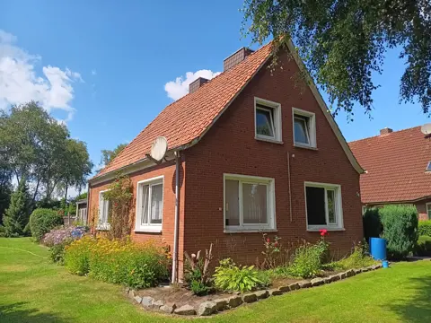 Charmante vrijstaande woning in Oldersum, niet ver van de Nederlandse grens