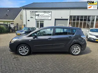 Toyota Verso 1.8 VVT-i Business Limited Automaat Panorama