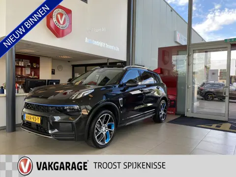 Lynk & Co 01 1.5,Automaat,Panoramadak,360 graden Camera,Keyless,Lane assist,Adaptive Cruise Control,