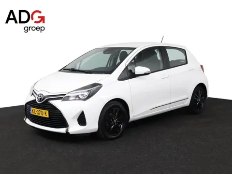 Toyota Yaris 1.0 VVT-i Trend | Climate Control | Navigatie | Parkeercamera | Lichtmetalen Velgen |