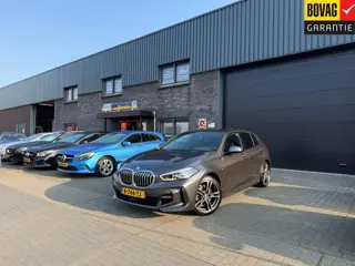 BMW 1-serie 116d Executive | 1E EIGENAAR | 12MND GARANTIE | AUTOMAAT | LED | CARPLAY | SFEERVERLICHT