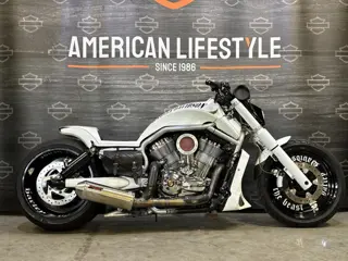 Harley-Davidson Chopper V-Rod VRSCAW (bj 2008)
