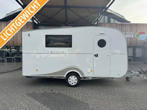 Hobby Beachy 450 2025 &euro; 2900,- KORTING!!!