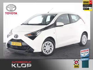 Toyota Aygo 1.0 VVT-i x-play / achteruitrijcamera / groot scherm.