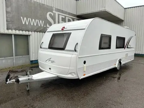 Bürstner Averso Top 545 TS (bj 2015)