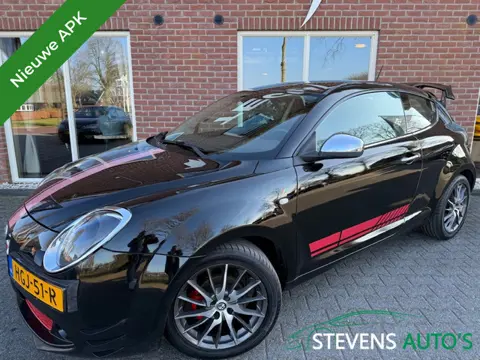 Alfa Romeo MiTo 1.4 105PK NIEUWE APK / NIEUWE BANDEN / AIRCO / CRUISE / NAVI