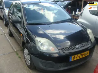 Ford Fiesta 1.3-8V Cool & Sound st bekr airco elek pak nap apk