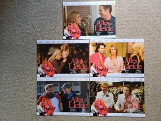 ALLES IS LIEFDE lobbycard set.