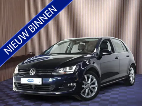 Volkswagen Golf 1.4 TSI DSG Highline CARPLAY MASSAGE XENON LEER STUURVW NAV '16