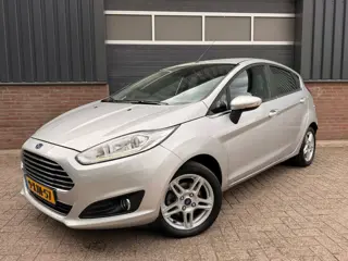 Ford Fiesta 1.0 EcoBoost Titanium 101 PK | Dealer Onderhouden | Lederen Bekleding | Nieuwe Distribut