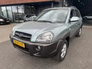 Hyundai Tucson 2.0i Dynamic AIRCO TREKHAAK APK 2027